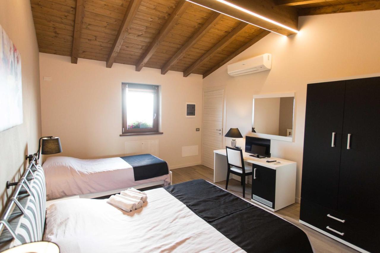Ca' Del Passero B&B Vigoleno Buitenkant foto