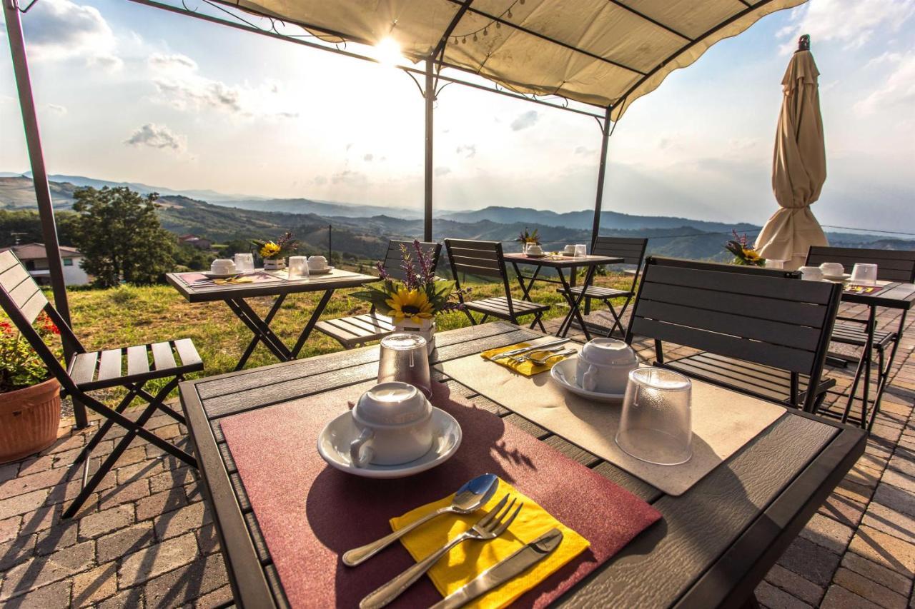 Ca' Del Passero B&B Vigoleno Buitenkant foto